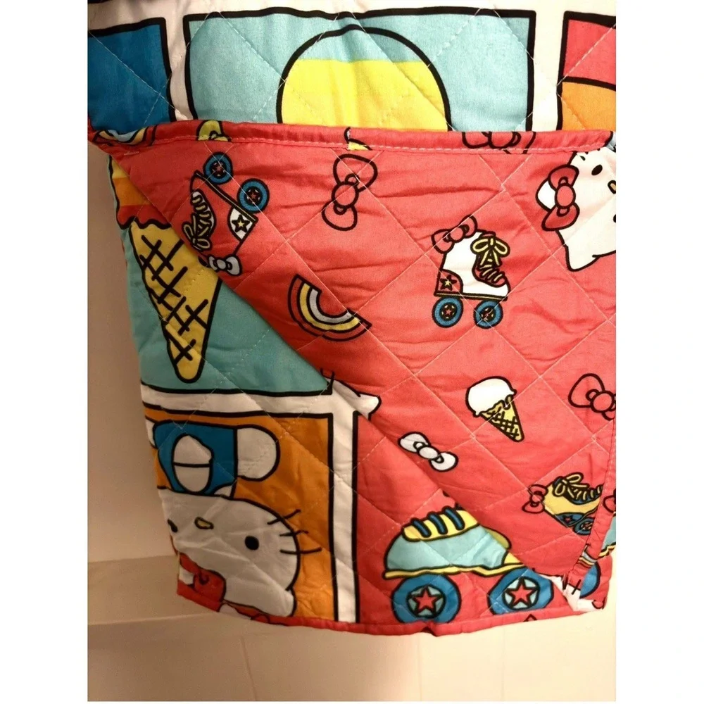 Hello Kitty Sanrio Full Queen Quilted Blanket Reversible Roller Skate Ice‎ Cream